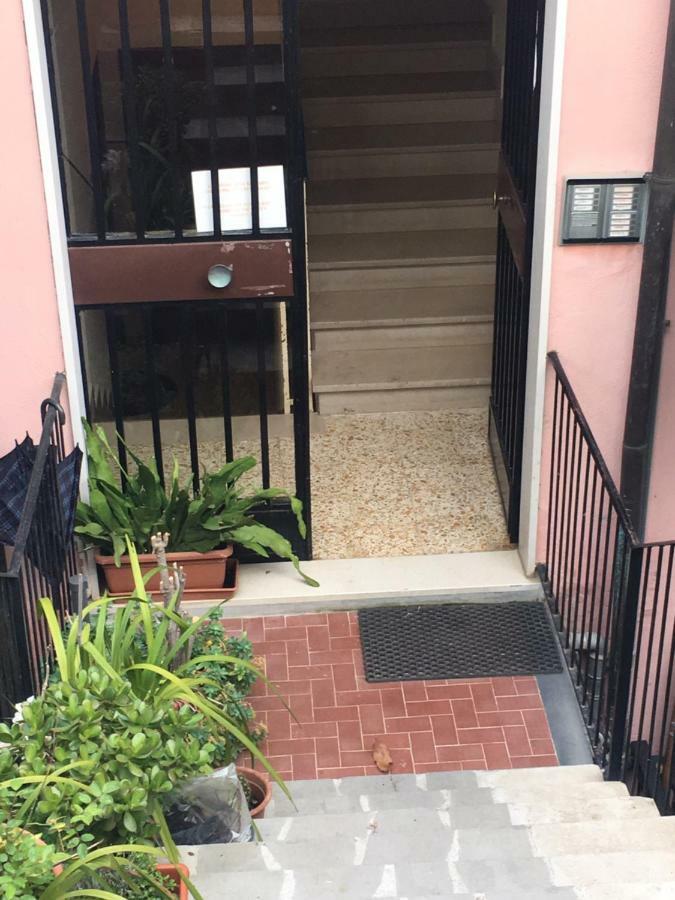 Cinqueterreblu Bougainvilleap مونتيروسّو ال ماري المظهر الخارجي الصورة